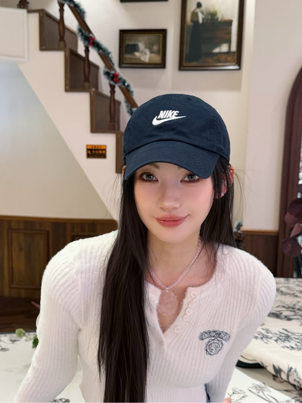 Brandnew Nike Black Curved-Brim Cotton Cap with White Swoosh
